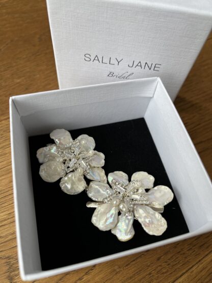 Lilly hairclips silver met barok parels en strass steentjes