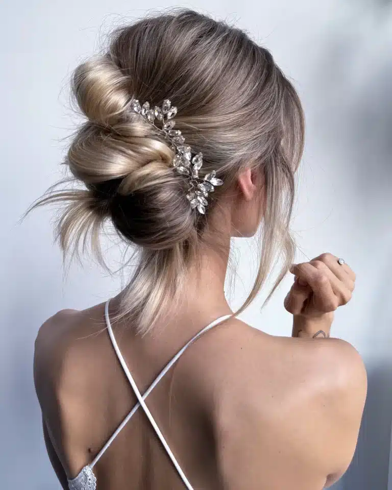 Selena Tiara Gold Haaraccessoires Van SallyJaneBridal